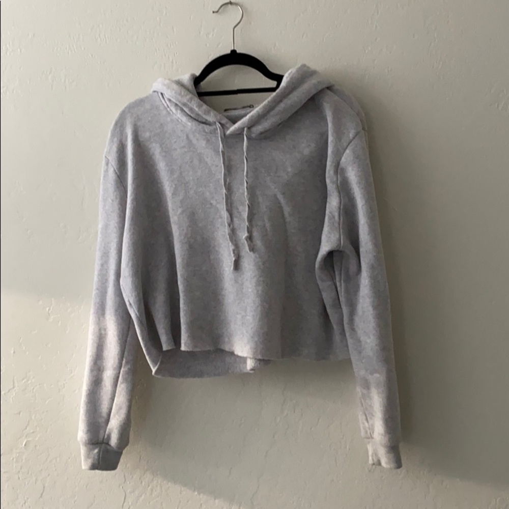Brandy Melville cropped sweat shirt